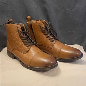 Embossed Tan Leather Men's Boots